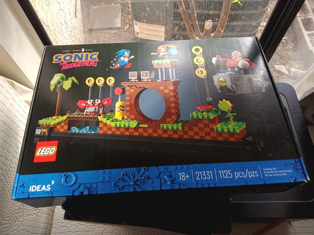 Sonic The Hedgehog LEGO Building Set #21331