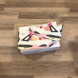 Jordan 4 Retro “Comic” Sizes 8 - 13 Men’s and 4Y - 7Y Kid’s Brand New