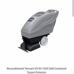 Commercial carpet cleaner