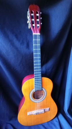 Guitar 3/4 size