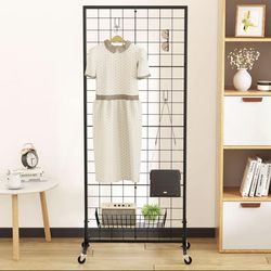 Grid panel display with legs