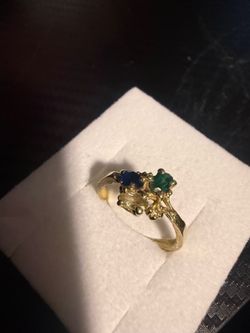 Gold ring