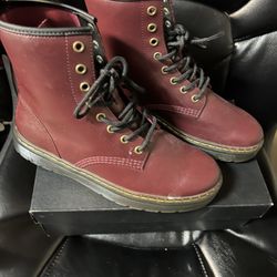 Dr Martens Boots 🥾 
