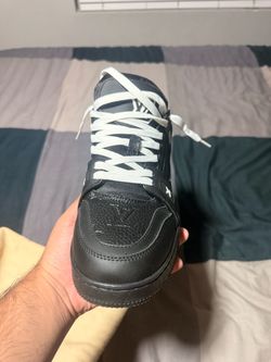 lv trainers size 12