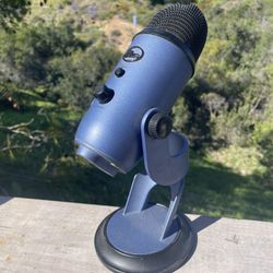 Blue Microphones Yeti USB condenser microphone 