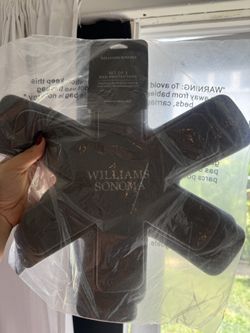 Williams Sonoma Pan Protector (3)
