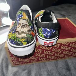 Vans - Slip On Fruit Skull [ Size 6 Men/Size 7.5 Women ]