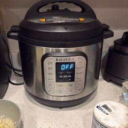 Instant Pot 7in1 ———— 8 Quarts 