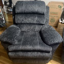 2 Rocker Recliners