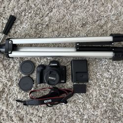 Canon EOS M50 Mark II Mirrorless Camera with 15-45mm Lens #47582 - EXTRAS IN DSC