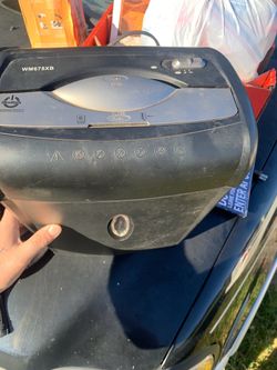 Paper shredder
