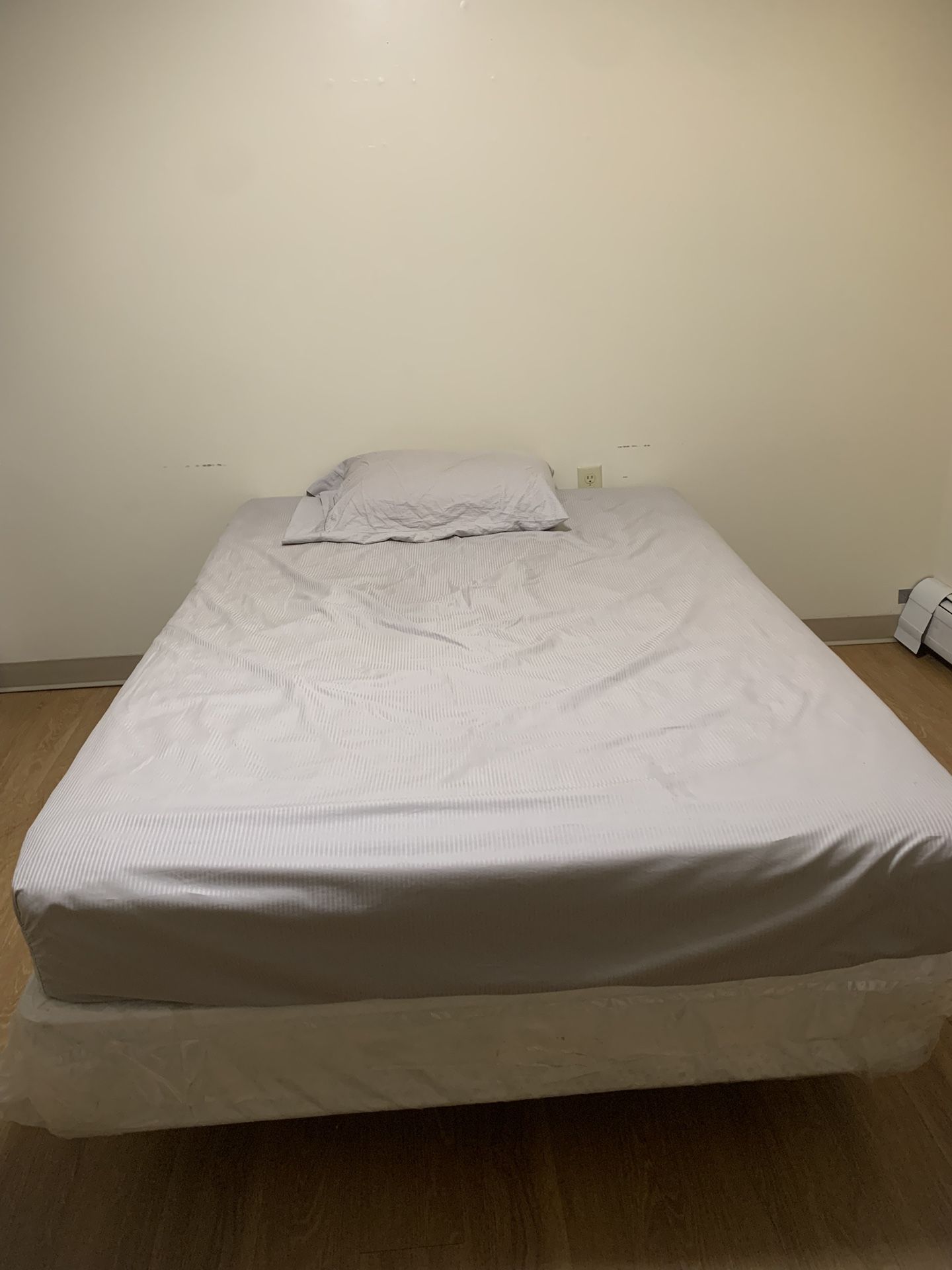 Full bed