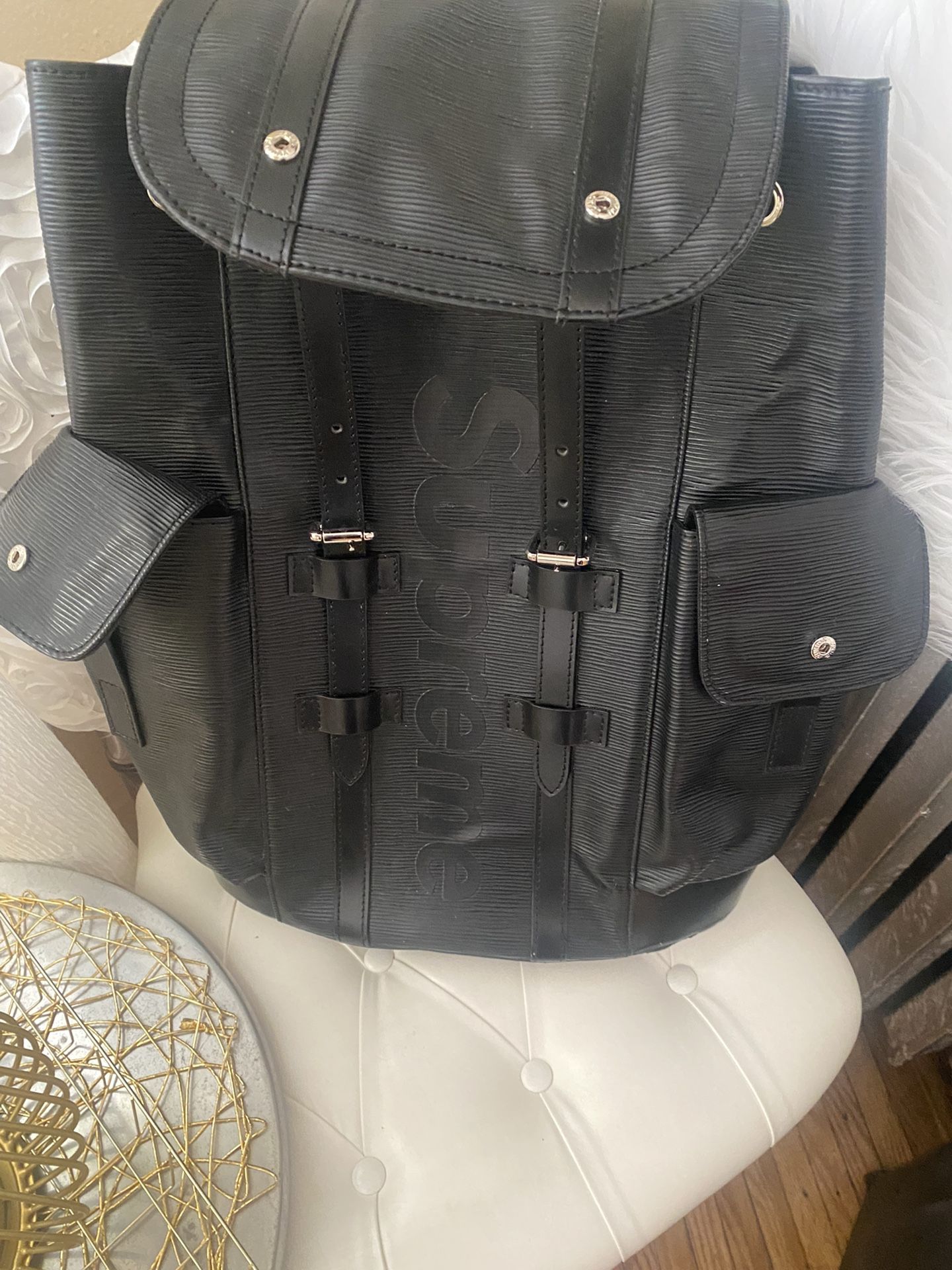 Supreme LV