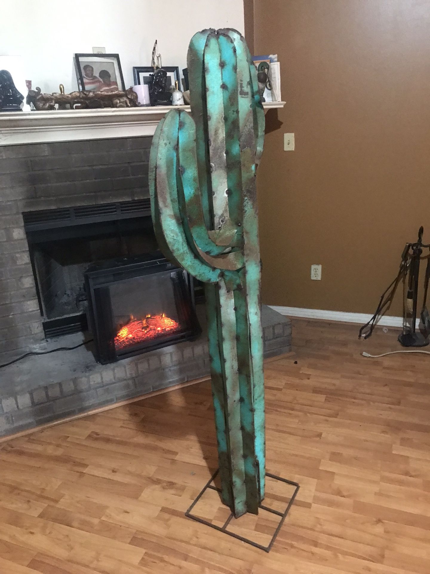 Unique Artwork Metal Cactus 5 Foot 8 Inches Tall