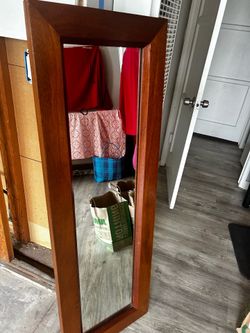 Mirror/ Espejo￼