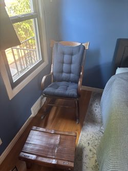 Rocking chair with foot rest
