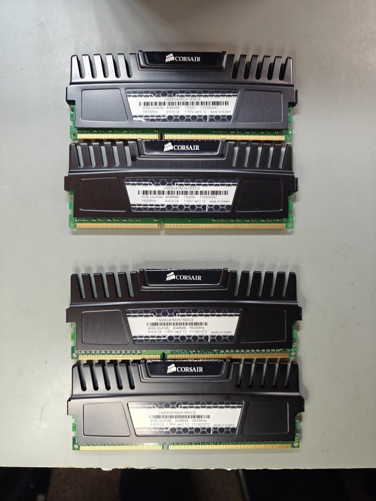 Corsair 12GB DDR3-1600 Desktop RAM