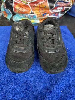 8c Reebok Shoes