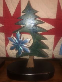 Wooden Tree Ornament Holder 
