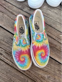 Vans Classic Slip-On Tie-Dye Shoes