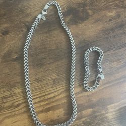Necklace And Bracelet 