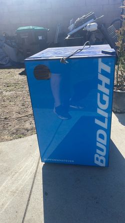 Mini fridge
