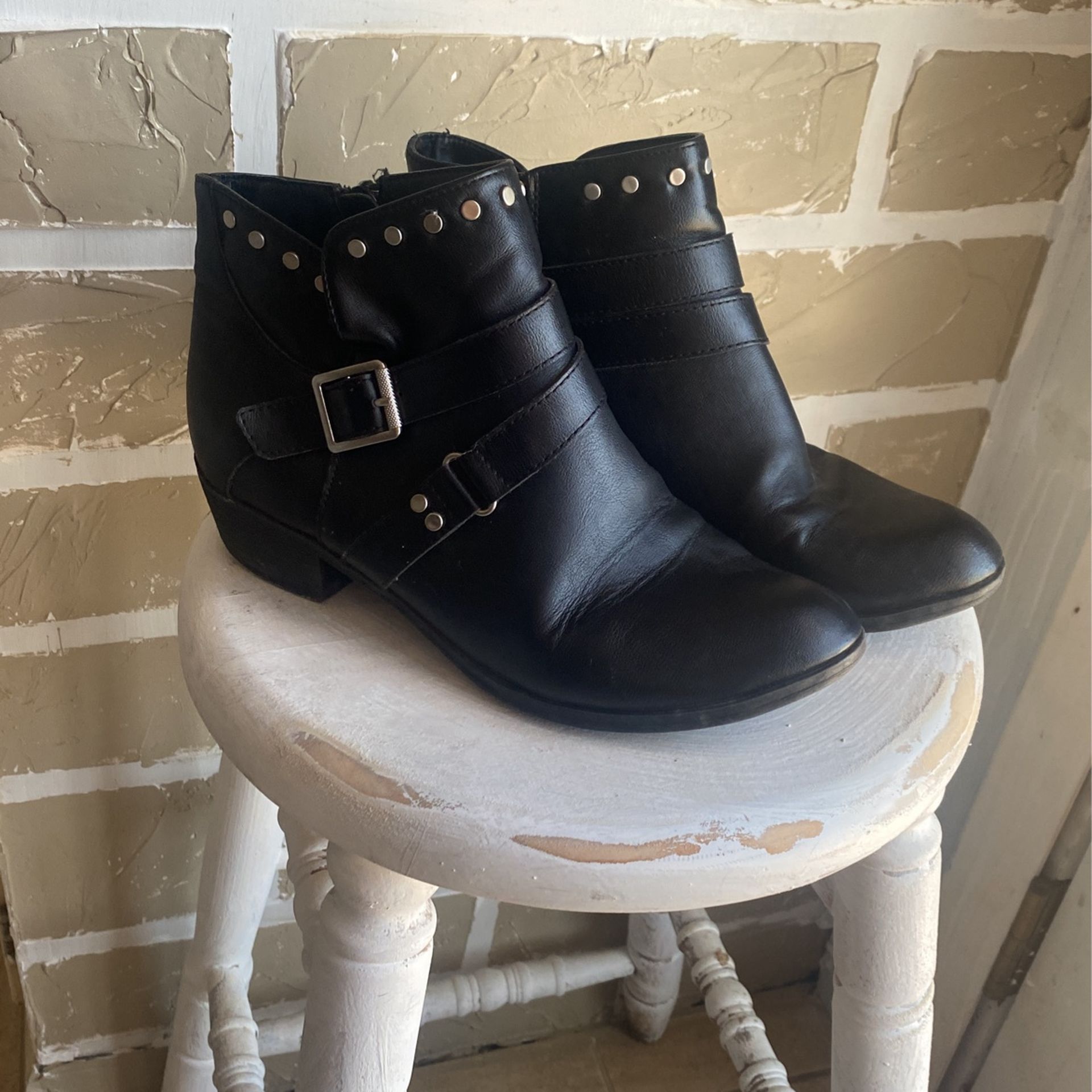 Target Black Bootie Boots Size:7.5