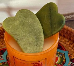 100% Natural Gua Sha Face Massage Slimmer