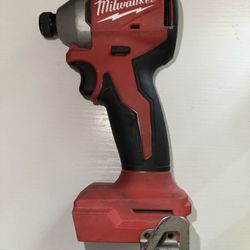 Milwaukee M18 1/4” Impact Driver