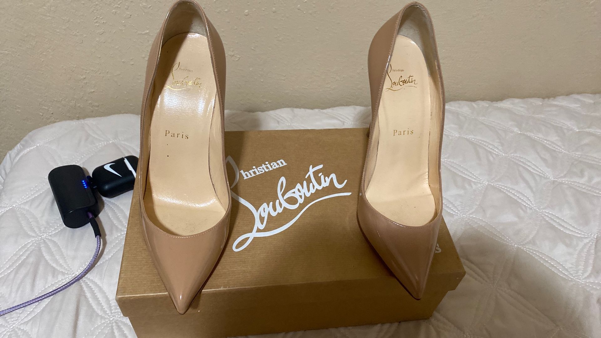 Zapatillas Louboutoñin