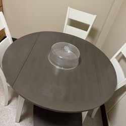 TABLE SET USED LIKE NEW
