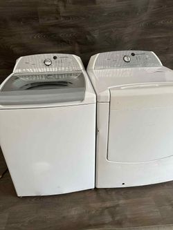 Whirlpool washer and dryer laundry