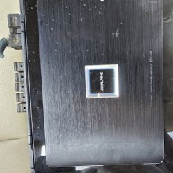 Alpine PDX-V9
5-channel car amplifier — 100 watts RMS x 4 + 500 watts RMS x 1