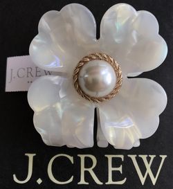 (NEW) WOMEN’S J.CREW FACTORY FLOWER SHELL TORTOISE PEARL CLAW - SIZE: OS (ONE SIZE)
