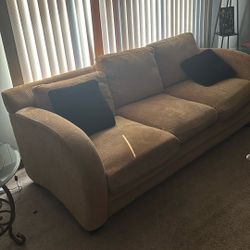 Couch An Stands