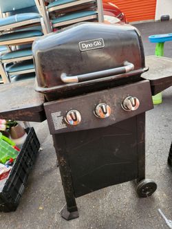Dyna-glo gas grill