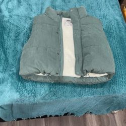 Sweaters/jackets