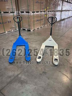 Pallet Jacks in Millwaukee,