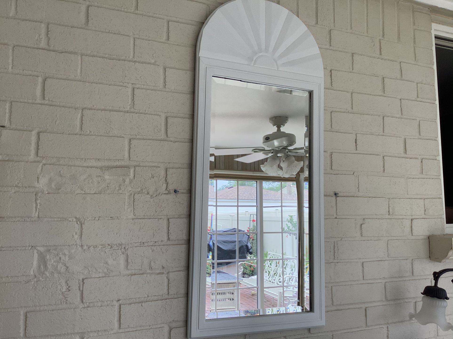 WALL MIRROR WOOD WITH BEVELED GLASS