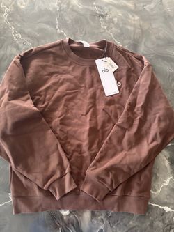 MEDIUM- Women’s Alo brown longsleve
