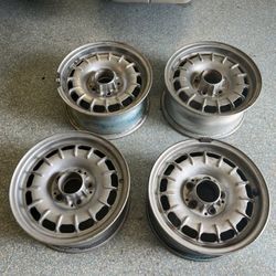 MERCEDES  W107 W108 W114 W115 W116 W123  set 4 Alloy Rims Wheels BUNDT