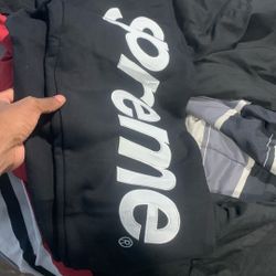 Supreme Outfit 