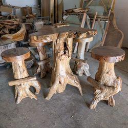 Bar Height Table And 4 Stools 
