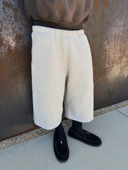 GARMS ‘Plane Jane Sweatshorts’ Grey