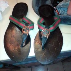 Gucci Size 9female Flipflops