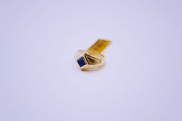 14k Blue stone gold ring
