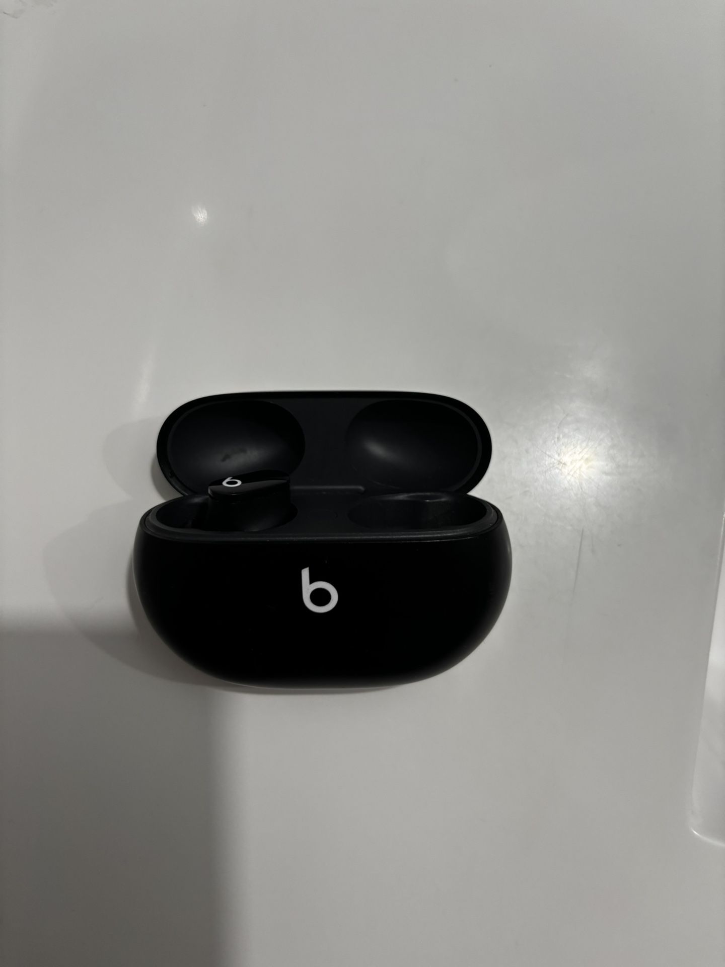 Beats Studio Pro (Only Left Bud)