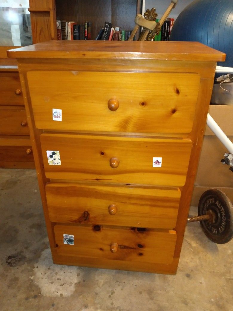 Dresser Set