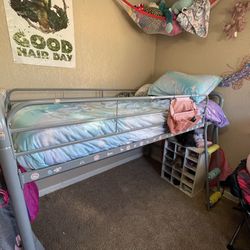 Loft Bed . Includes Twin Size Mattress 