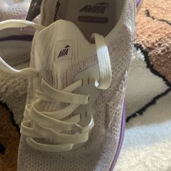 Avia Women's Cream and Purple Sneakers Size 9 Women Brand New